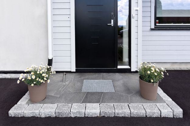 Mørk Oppdal Småbrudd