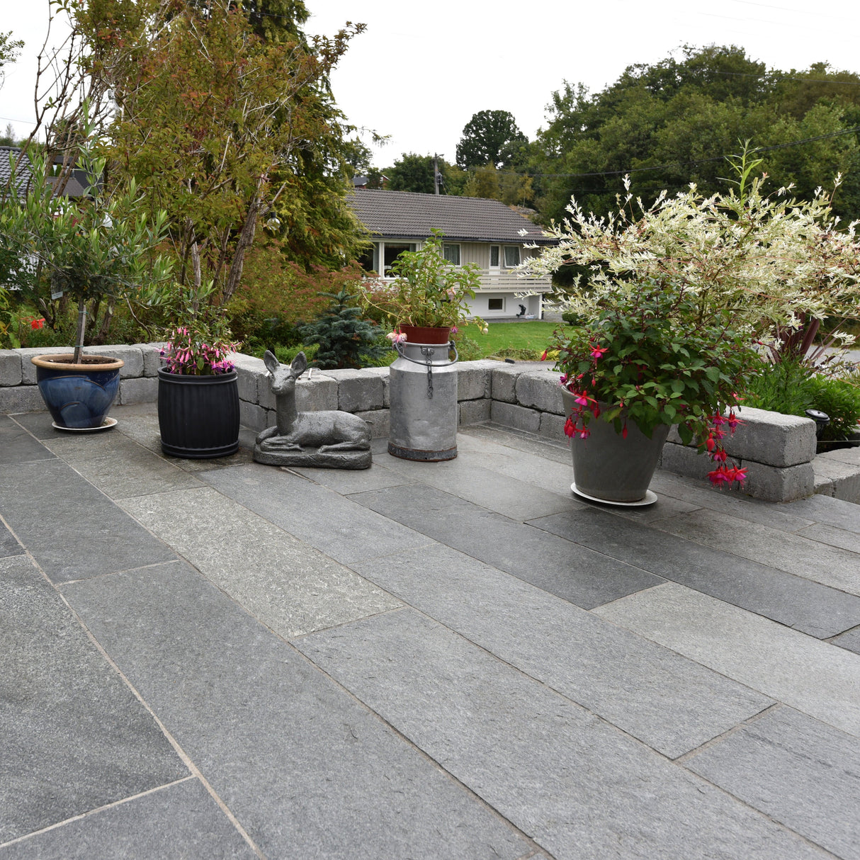 Mørk Oppdal Flis rustikk (hugget kant)