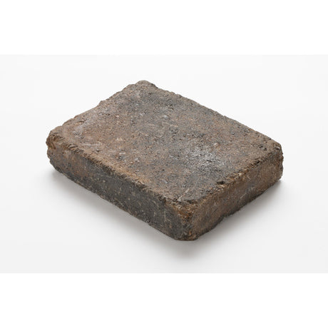 Et dekke med Herregård helle gir et røft uttrykk som er lekkert sammen med naturstein og andre materialer. Herregård helle er en del av Herregårdserien. Det rustikke uttrykket passer godt til både ny og tradisjonell byggestil. Herregård helle er kjøresterk, og velegnet for private gårdsplasser med personbiltrafikk. Herregård helle kan også brukes som topphelle på Herregård mur. Leveres i ulike far 